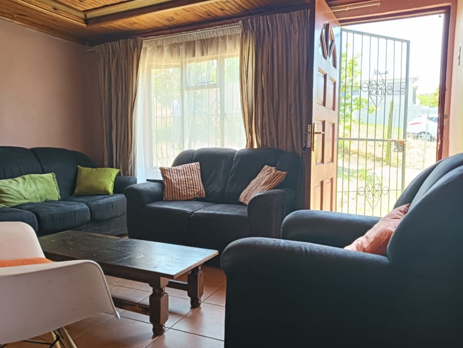 2 Bedroom Property for Sale in Mdantsane Nu 14 Eastern Cape